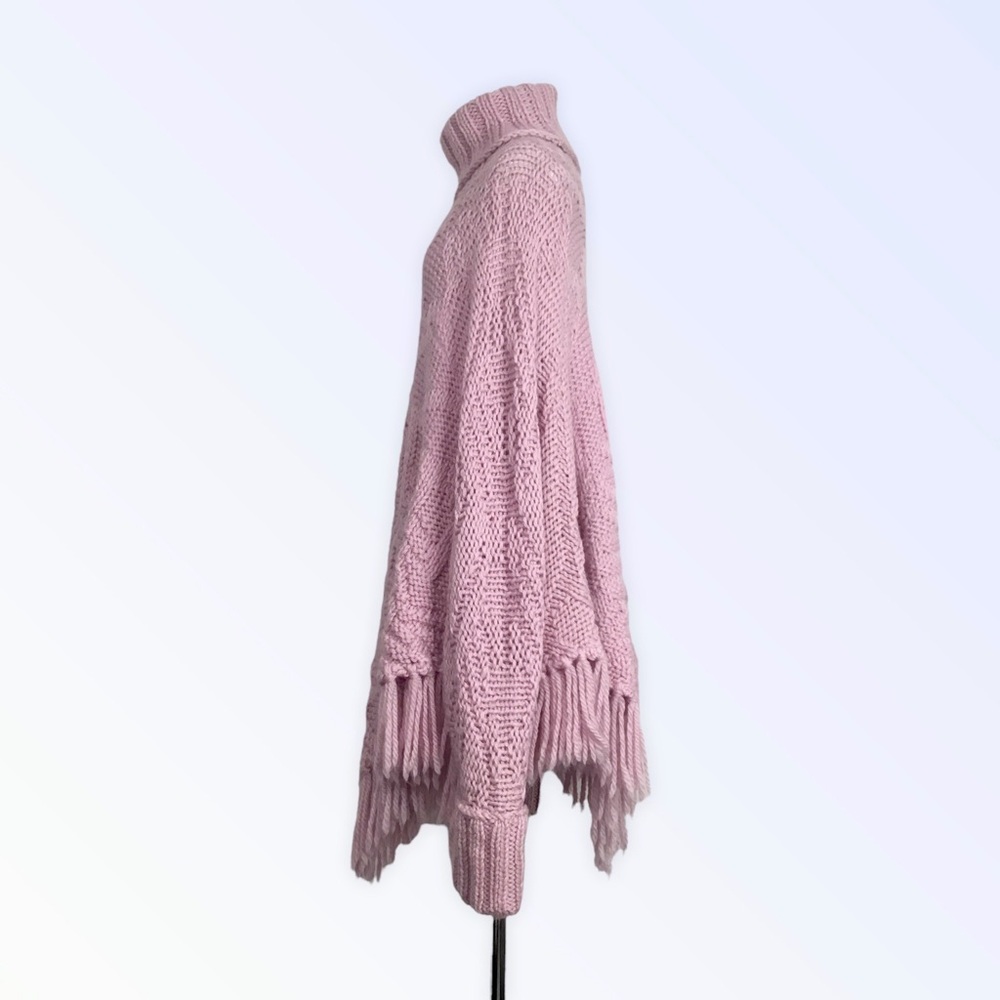 100% wool Elegant Mauve Turtleneck Poncho Sweater - Picture 12 of 13